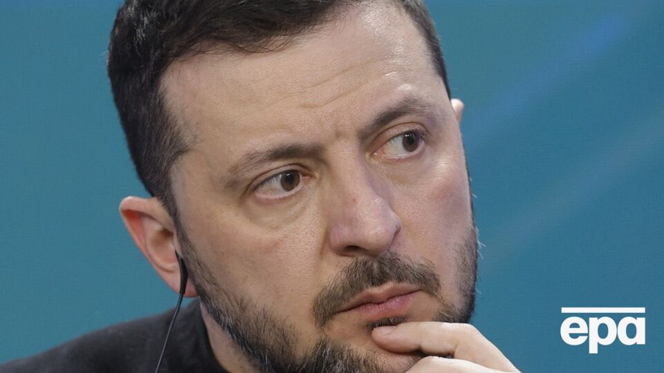 Как говорится в статье, Зеленский приедет в Ирландию по дороге в США