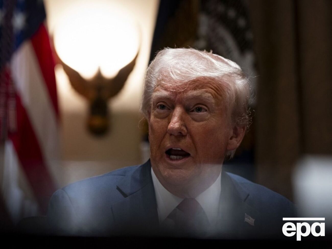 Імовірною причиною великого синця є вена, яка лопнула. Це стається, коли кровоносну судину ушкоджує введення голки