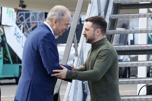 Зеленский встретился с Мартином в аэропорту Шеннона