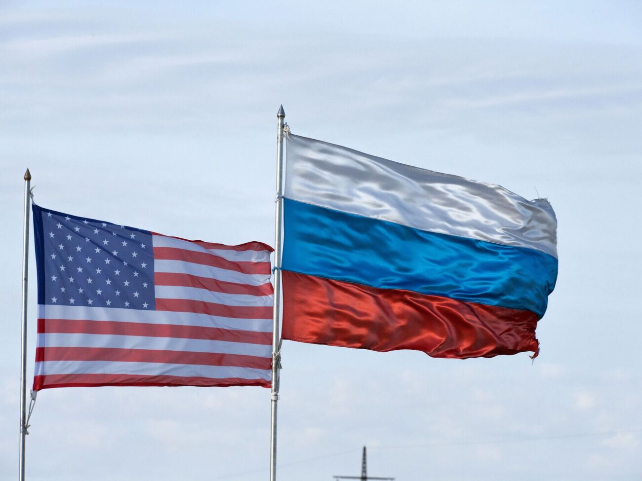 Встреча представителей США и РФ продолжалась более шести часов
