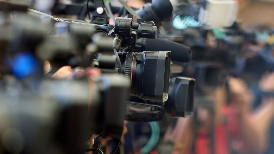 Минкульт Украины объявил, что из-за злоупотреблений прекратит выдавать разрешения на выезд за границу для медийщиков