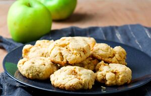 Яблоки используются как начинка