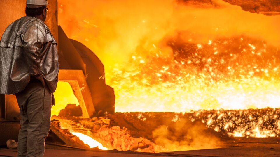 Средняя зарплата на предприятиях ГМК в 2024 году выросла на 14,4%, до 27,3 тыс. грн, говорится в материале