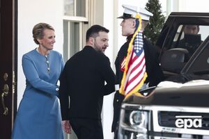 Зеленский покинул Белый дом после спора с Трампом