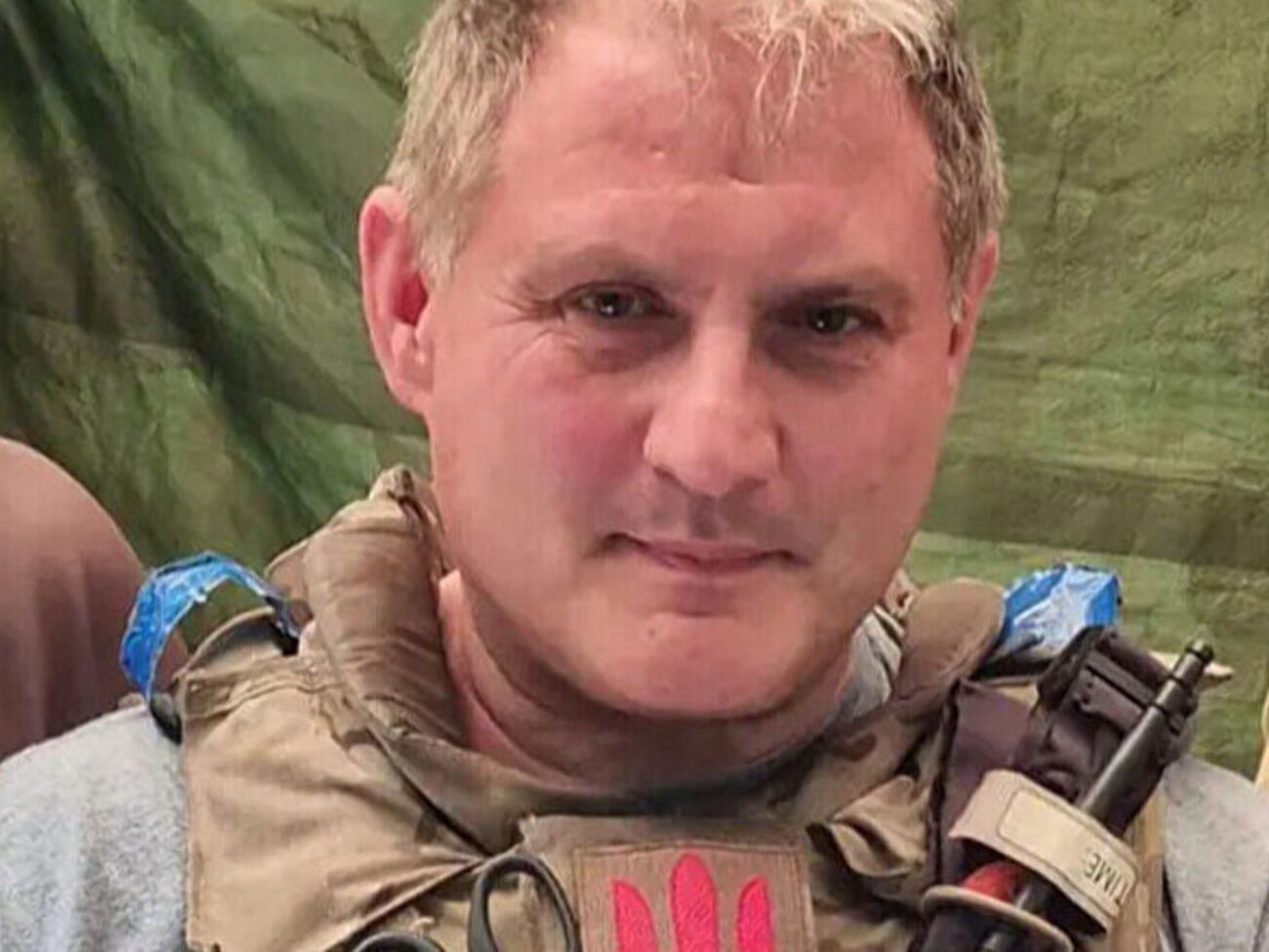 Ранее британец был заместителем главы Консервативной партии, а сейчас живет в Киеве