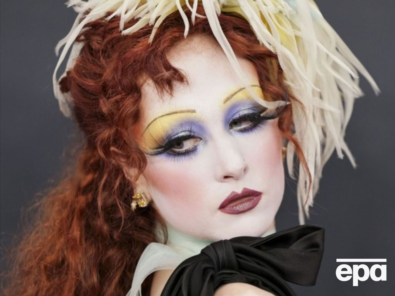 Роан номінували на "Греммі 2025" у шести категоріях, вона здобула свою першу статуетку в номінації "Найкращий новий артист"