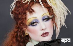 Роан номінували на "Греммі 2025" у шести категоріях, вона здобула свою першу статуетку в номінації "Найкращий новий артист"