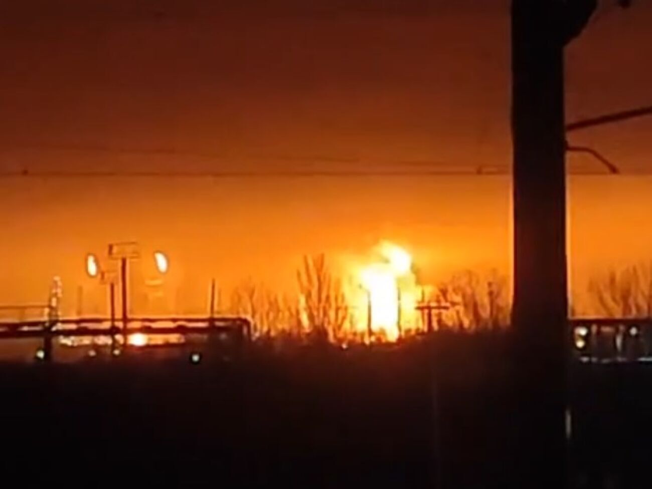 Астраханський ГПЗ і Волгоградський НПЗ є великими виробниками пального для росармії