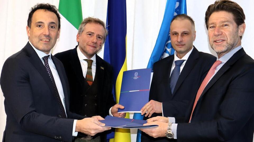 Проєкт передбачає детальний аналіз можливостей для інтеграції поновних джерел енергії в енергосистему України, пояснив посол Італії в Україні Формоза