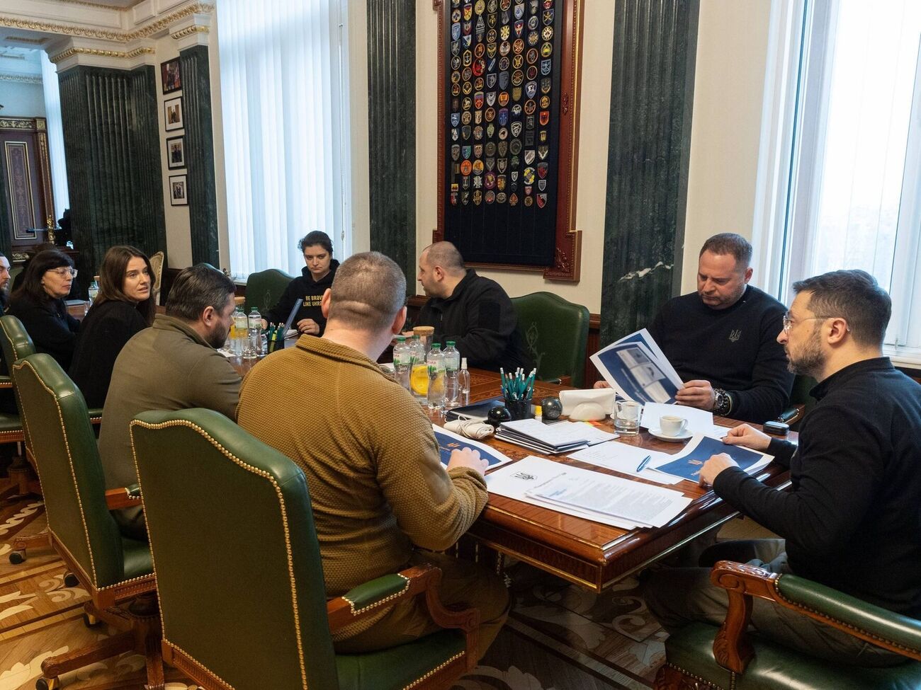 Зеленський розповів про роботу над кадровими питаннями щодо зміцнення командного складу ПС ЗСУ й керівного складу Міноборони
