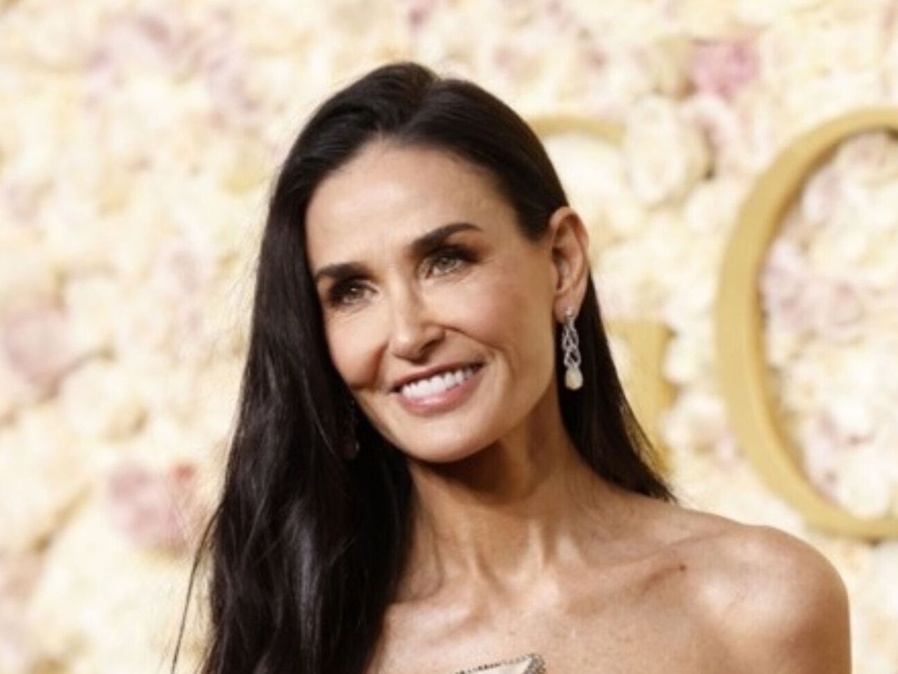 Мур родилась в 1962 году в США