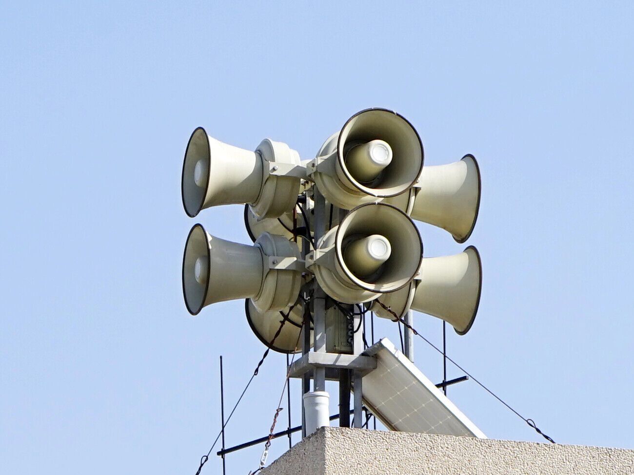 По Украине время вынужденного простоя ТЦ из-за воздушных тревог достигло 99,7 рабочих дней с начала полномасштабного вторжения