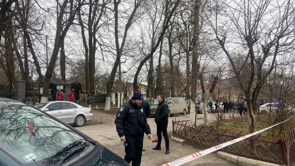 Одна людина загинула, ще четверо дістали поранення
