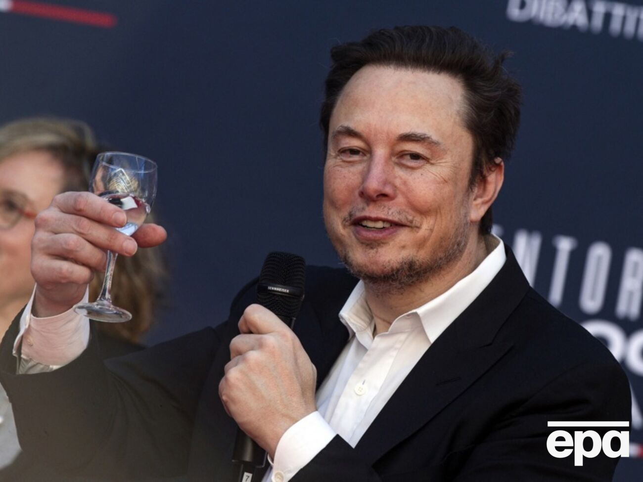 Маск репостнул информацию, которой нет на официальных ресурсах издания, отметили в ЦПД