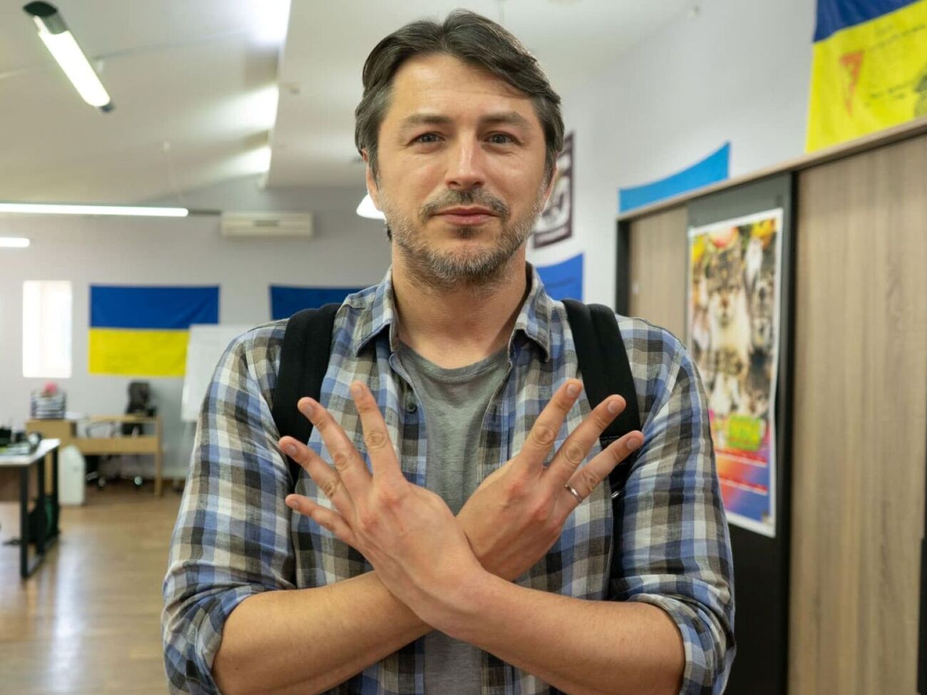 Притула: Слег с гриппом, всего ломает. В 2.00 чувствую, как кто-то заботливо касается ладонью лба