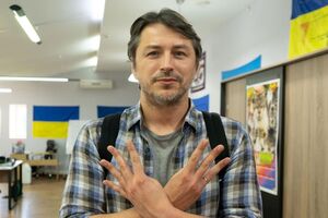 Притула: Зліг із грипом, усього ламає. О 2.00 відчуваю, як хтось турботливо торкається долонею лоба