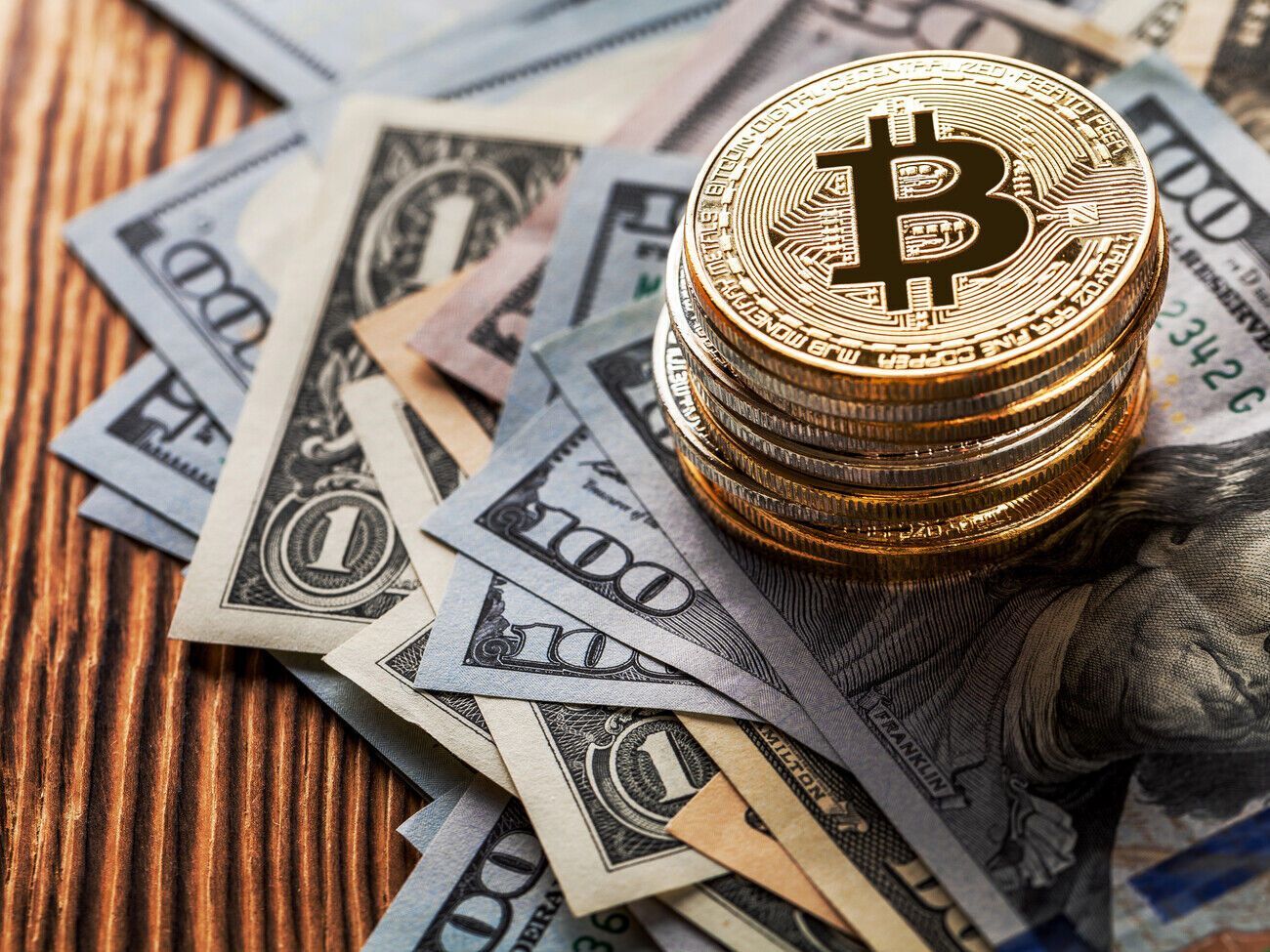 Гетманцев додав, що законопроєкт про криптовалюту розглянуть у першому читанні першого кварталу