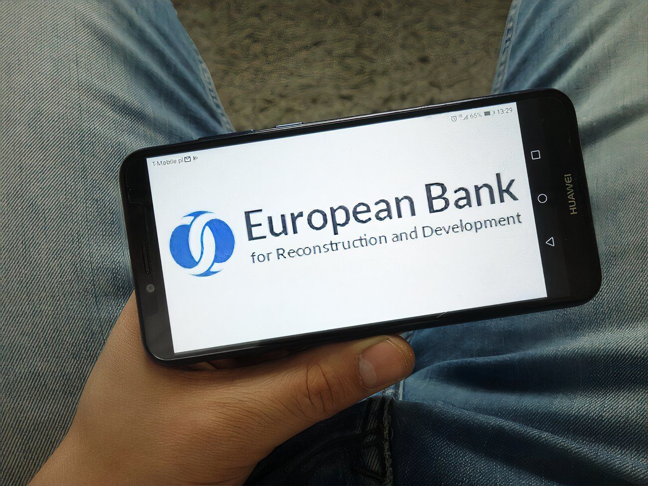 После окончания войны банк может увеличить инвестиции в Украину до €3 млрд в год – Рено-Бассо