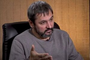 У КМДА стверджують, що не можуть відсторонити Білоуса від роботи в театрі
