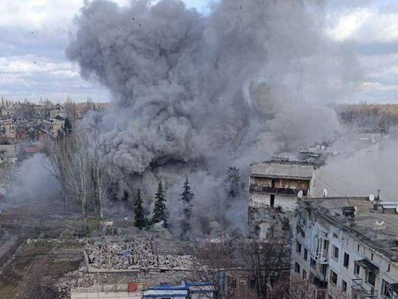 Удар нанесли ракетами HIMARS