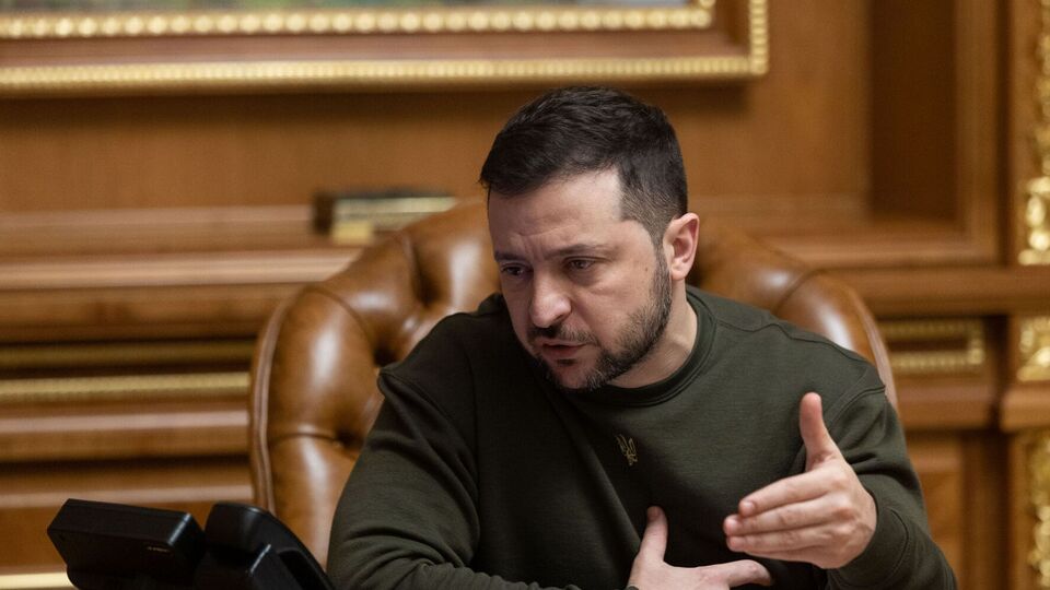 Зеленский объяснил, кому выгодно прекращение огня