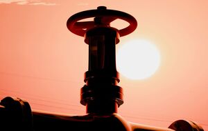 В случае дефицита первыми пострадают промышленные предприятия, сказал Кучеренко