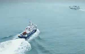 Береговая охрана не нашла еще пятерых членов экипажа