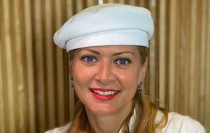 Литвинова: Заробляю на гастровиступах у готелях, у заміських клубах