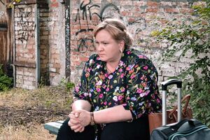 Жураковская: Помогите мне, пожалуйста, найти этого негодяя