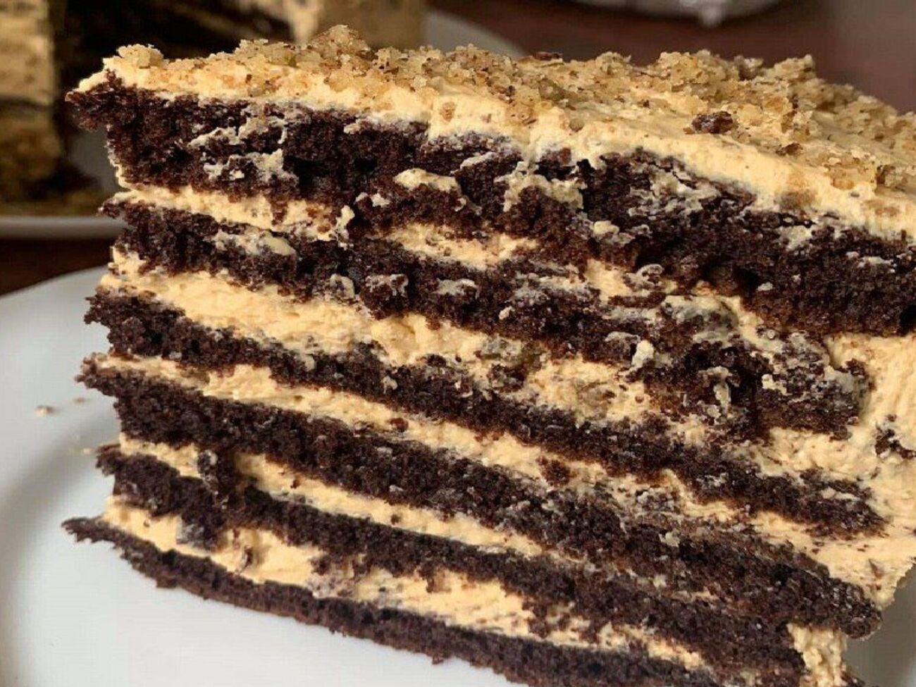 Для приготування цього торта духовка не потрібна