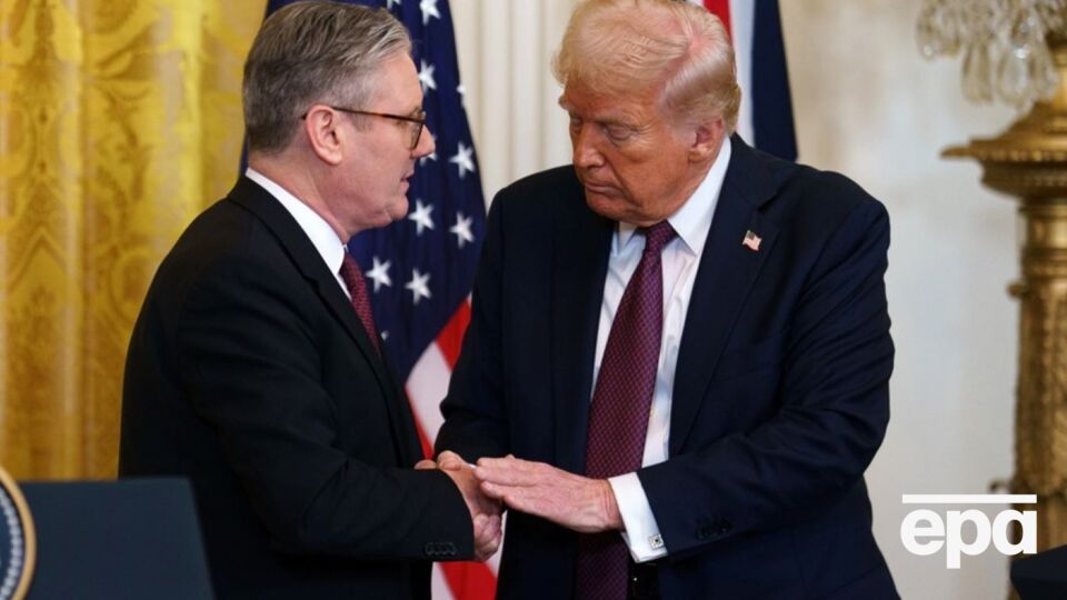 Британський прем'єр сказав американському президентові, що Україна хоче стійкого миру