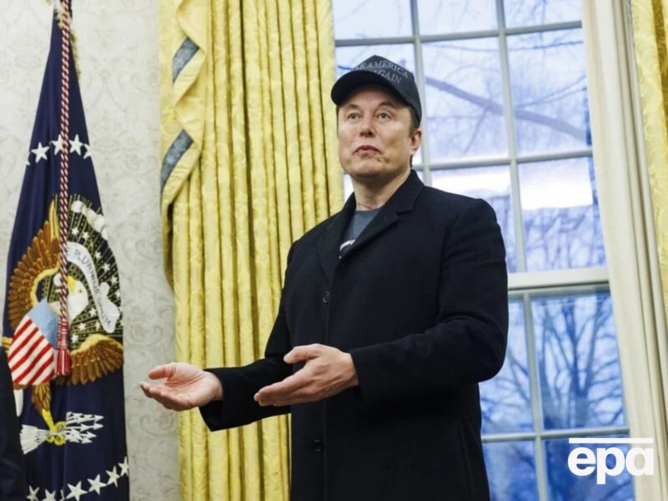 По словам Маска, была осуществлена массированная кибератака с целью вывести из строя систему X