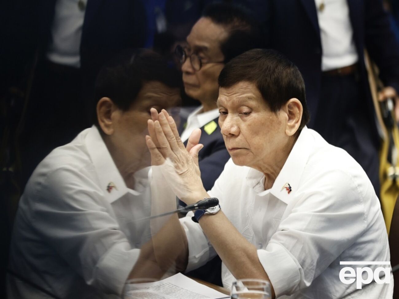 Дутерте арестовали в аэропорту