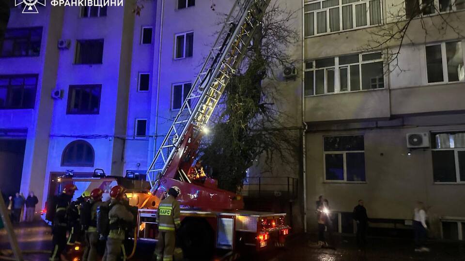Вибухи в Івано-Франківську сталися за двома адресами