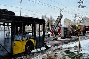 Жінка, яка загинула, їхала у тролейбусі