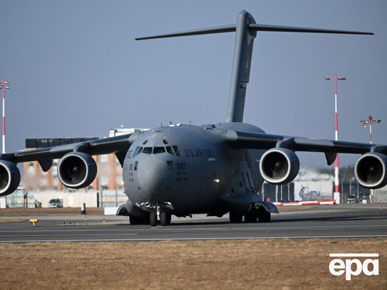 Транспортировку американской помощи Украине через хаб в Ясенке возобновили