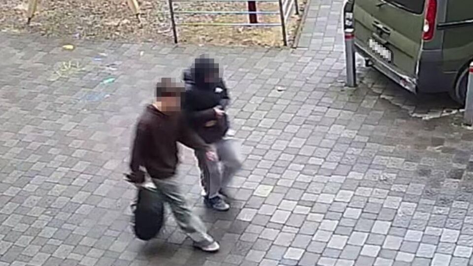 Двох неповнолітніх 15 й 17 років в Івано-Франківську завербувала Росія, розповіли в СБУ