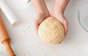 Такое тесто является универсальным