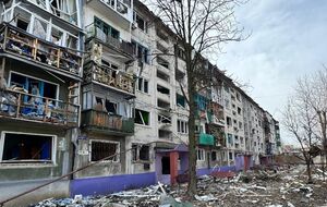 Оккупанты наносили удары из разного оружия