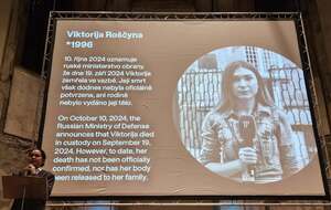 Рощину отметили за смелость рассказывать о войне в Украине, в частности о жизни людей на оккупированных Россией территориях