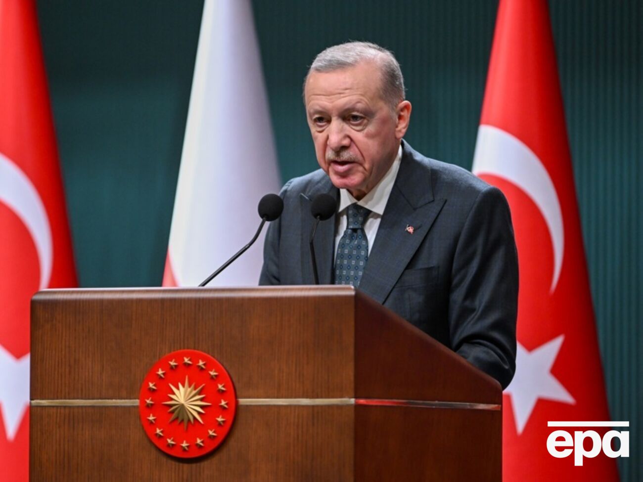 Туреччина хоче, щоб її сусіди "закінчили війну справедливим миром", зазначив Ердоган