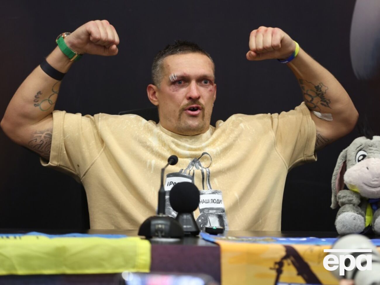 Усик говорил, что планирует завершить карьеру