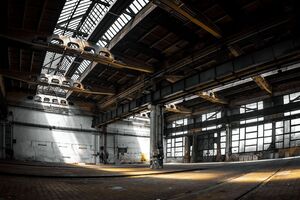 Предприятие больше не может работать, поскольку осталось без сырья, которое поставляли из-за рубежа