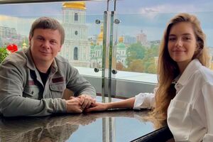 Кучеренко й Комаров познайомилися на конкурсі краси 2016 року