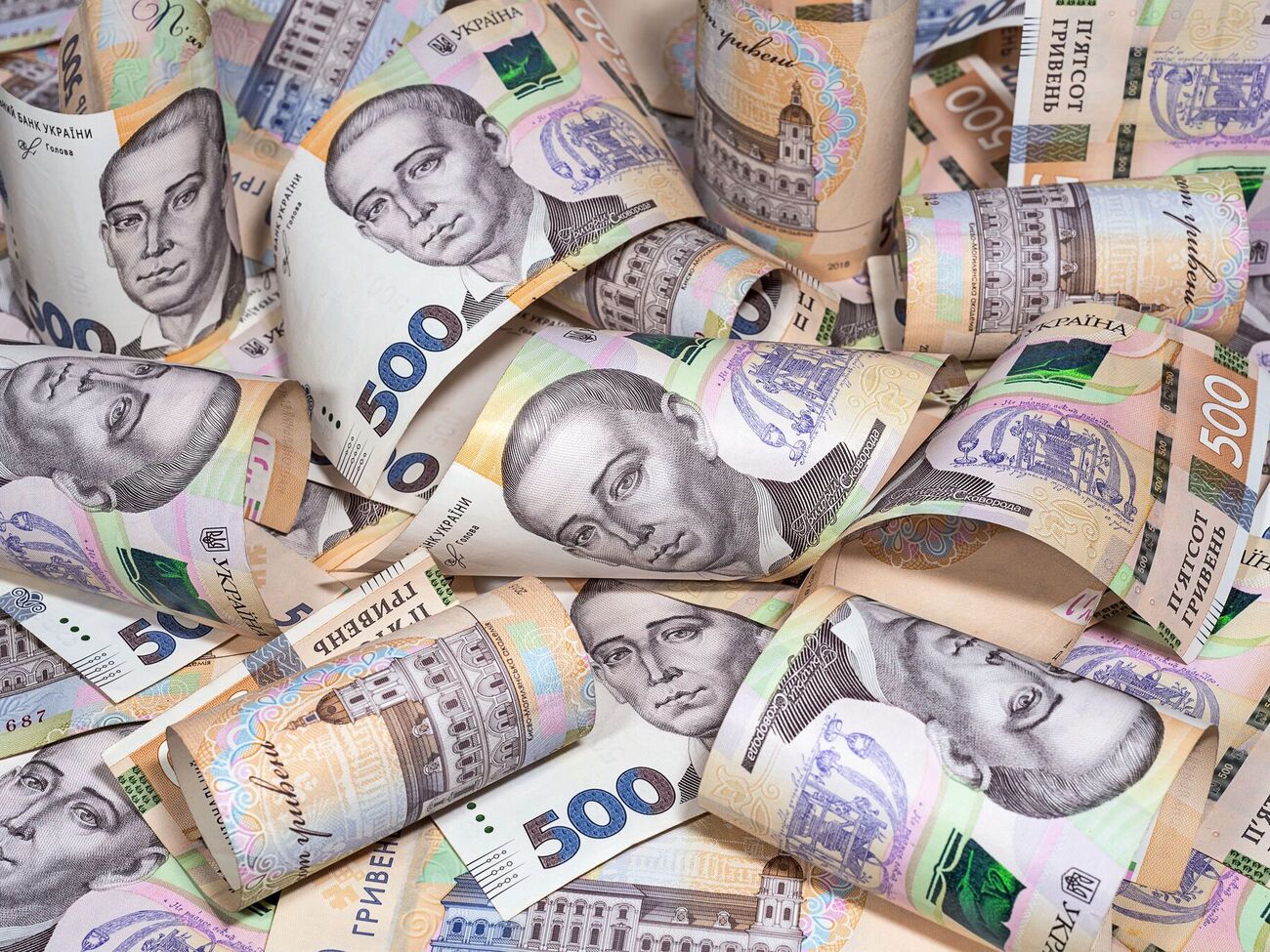 Налоговики рассказали, где в Украине живет больше всего миллионеров