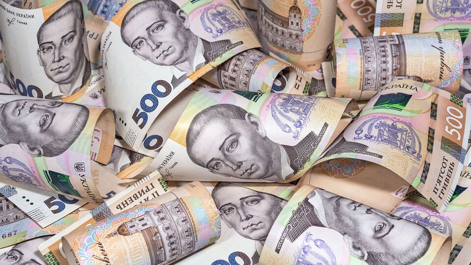 Податківці розповіли, де в Україні живе найбільше мільйонерів