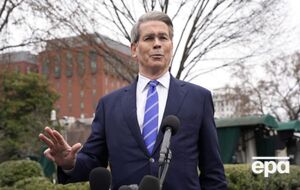 Жорсткі санкції проти РФ є частиною плану Трампа щодо підготовки поля для успішних переговорів, пояснив Бессент