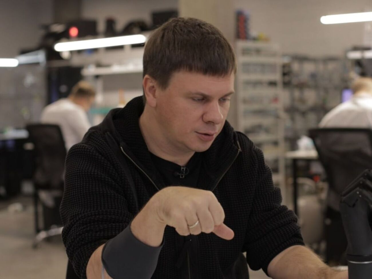 Комаров призвал своих подписчиков не доводить ситуацию до развода в своих семьях