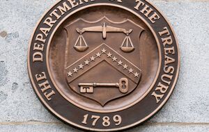 Адміністрація Трампа "зосереджена на сприянні переговорам щодо припинення війни", заявили у міністерстві фінансів США