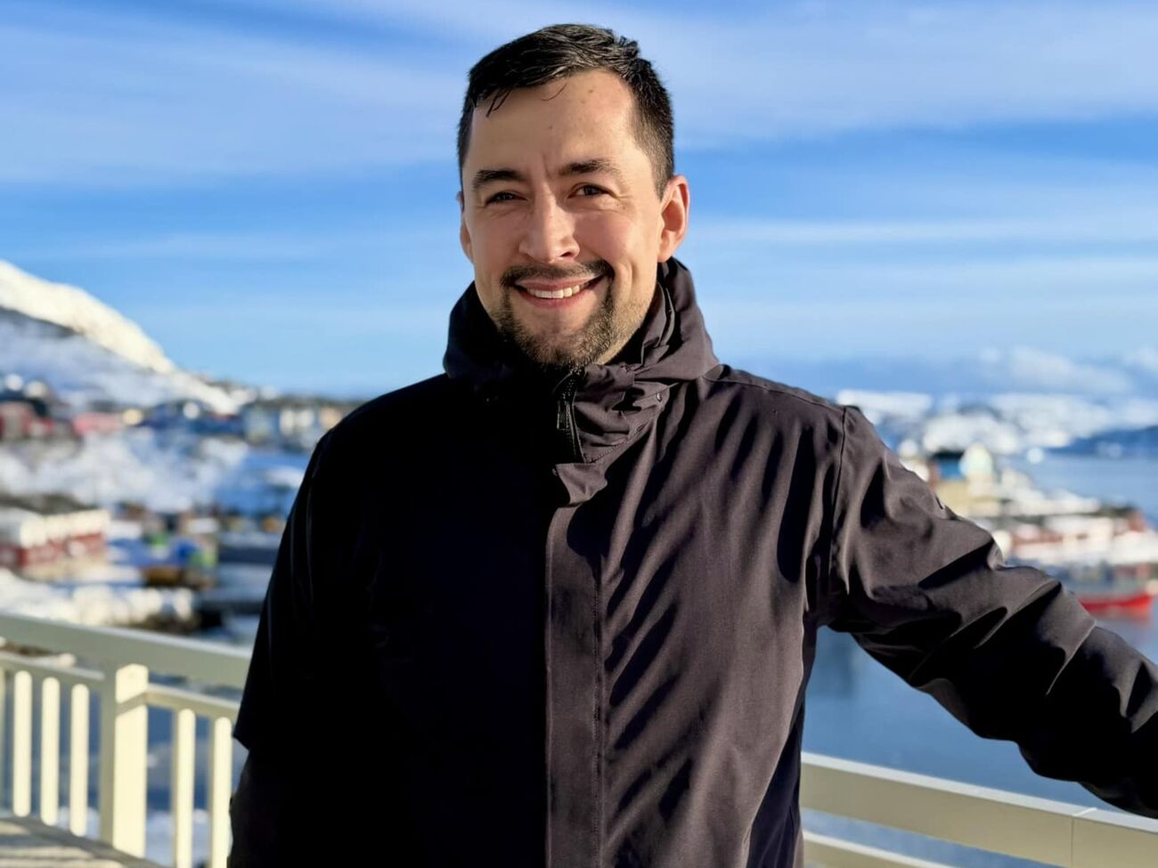 Эгеде отметил, что гренландцы не должны позволять, чтобы к ним "дальше относились с неуважением"